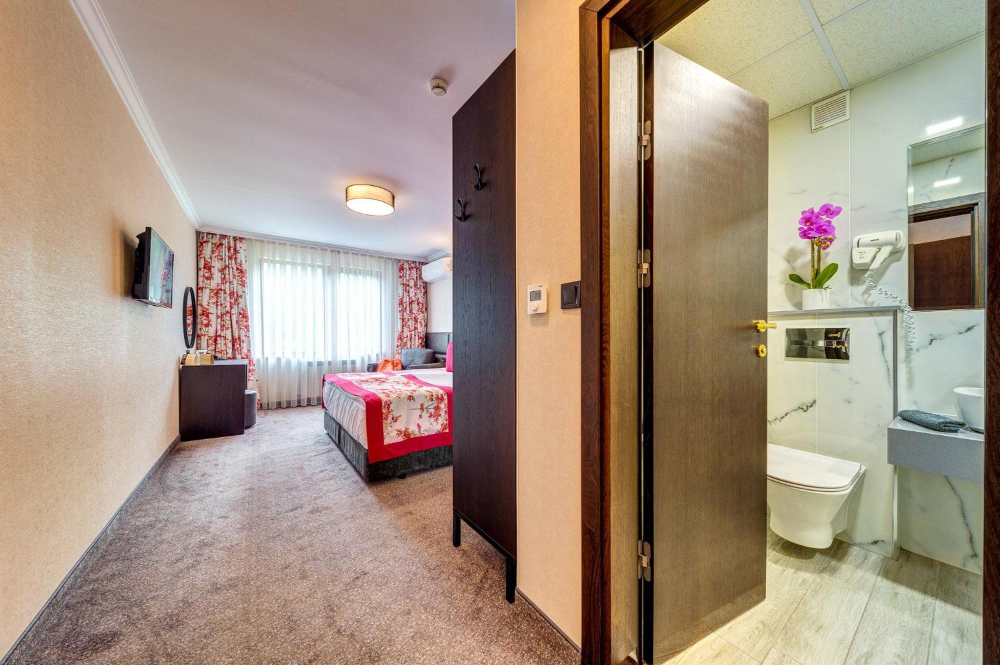 Spa Hotel Kiparis Smolyan Exterior photo