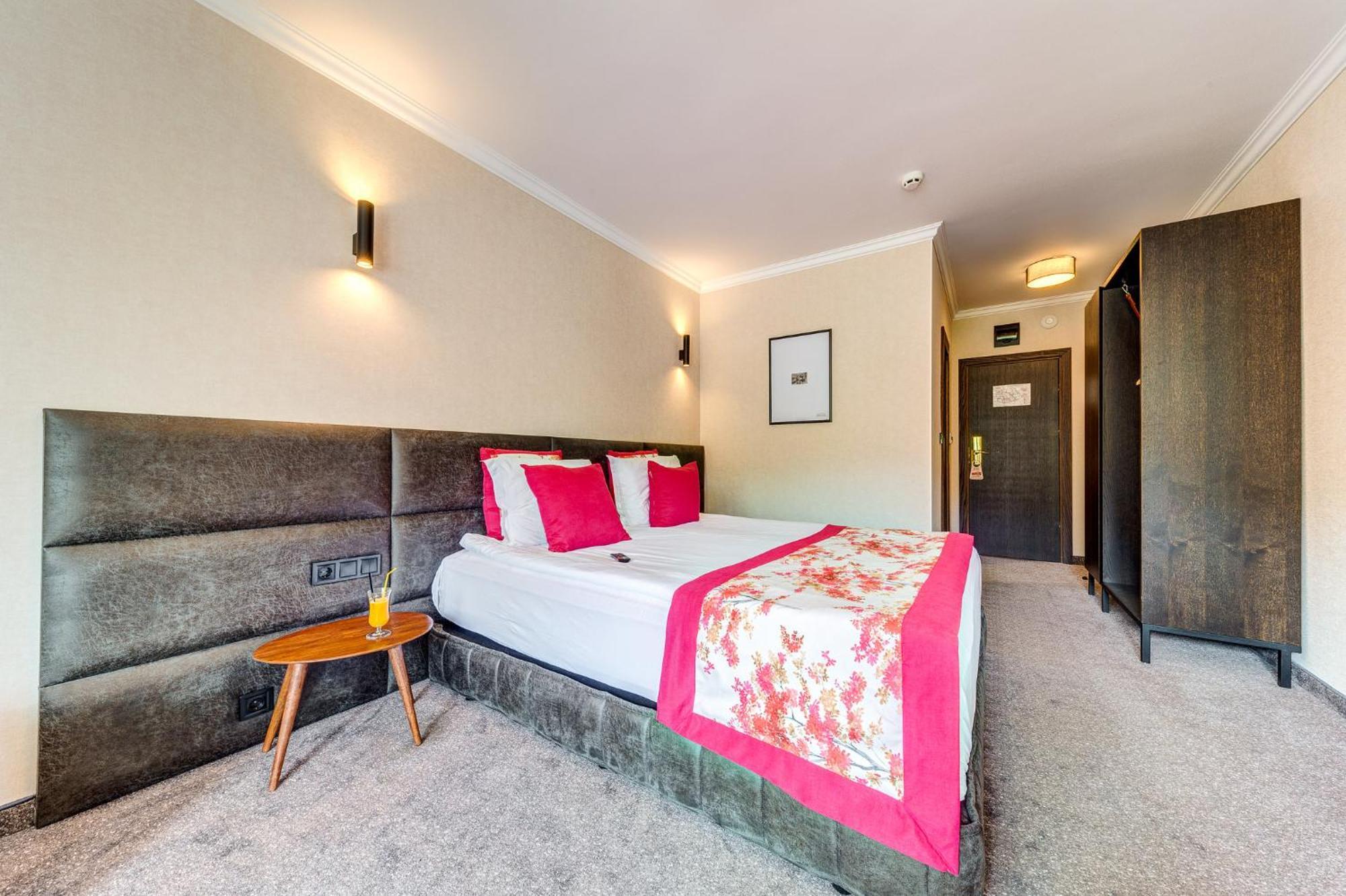 Spa Hotel Kiparis Smolyan Exterior photo