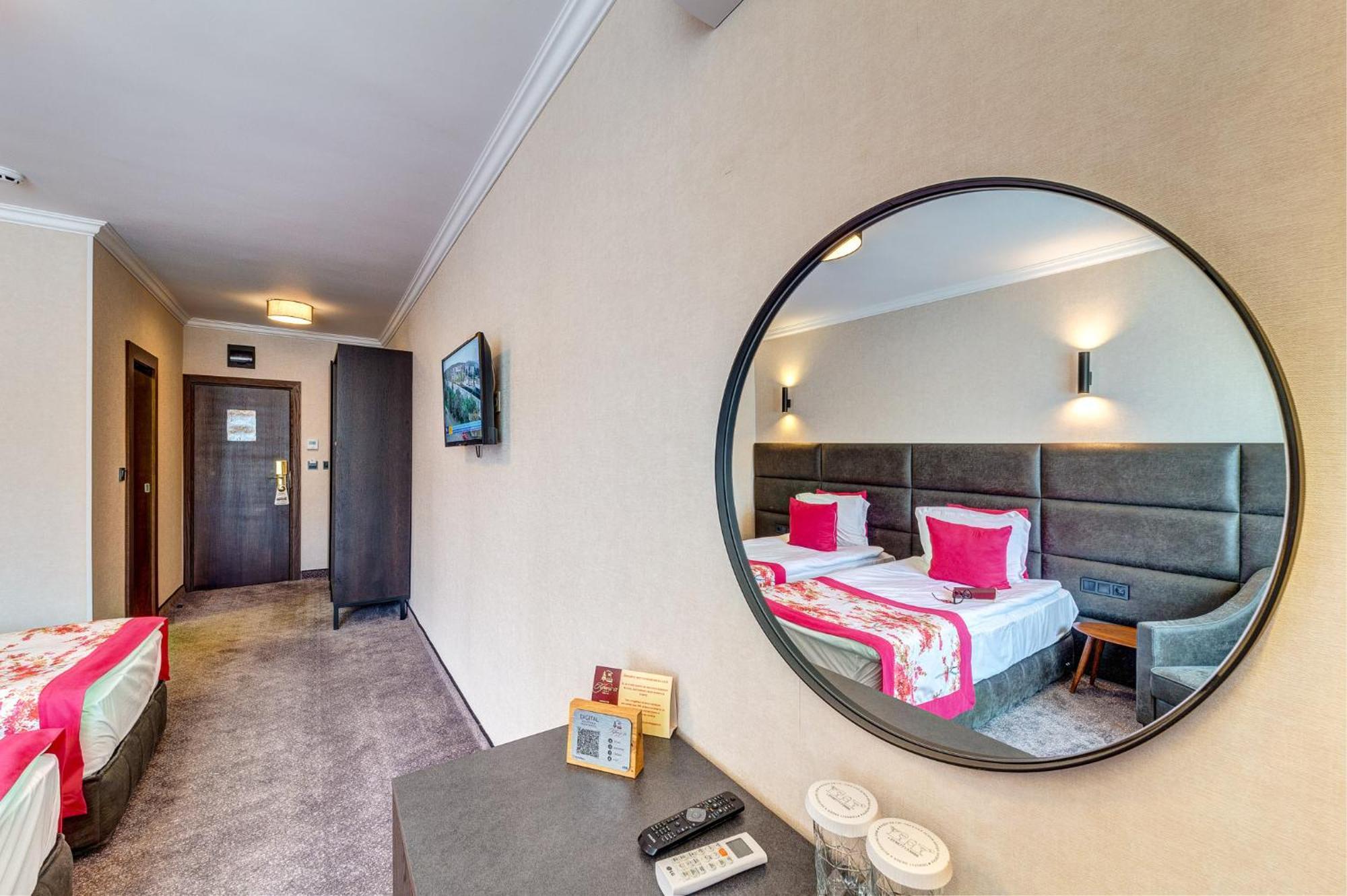 Spa Hotel Kiparis Smolyan Exterior photo