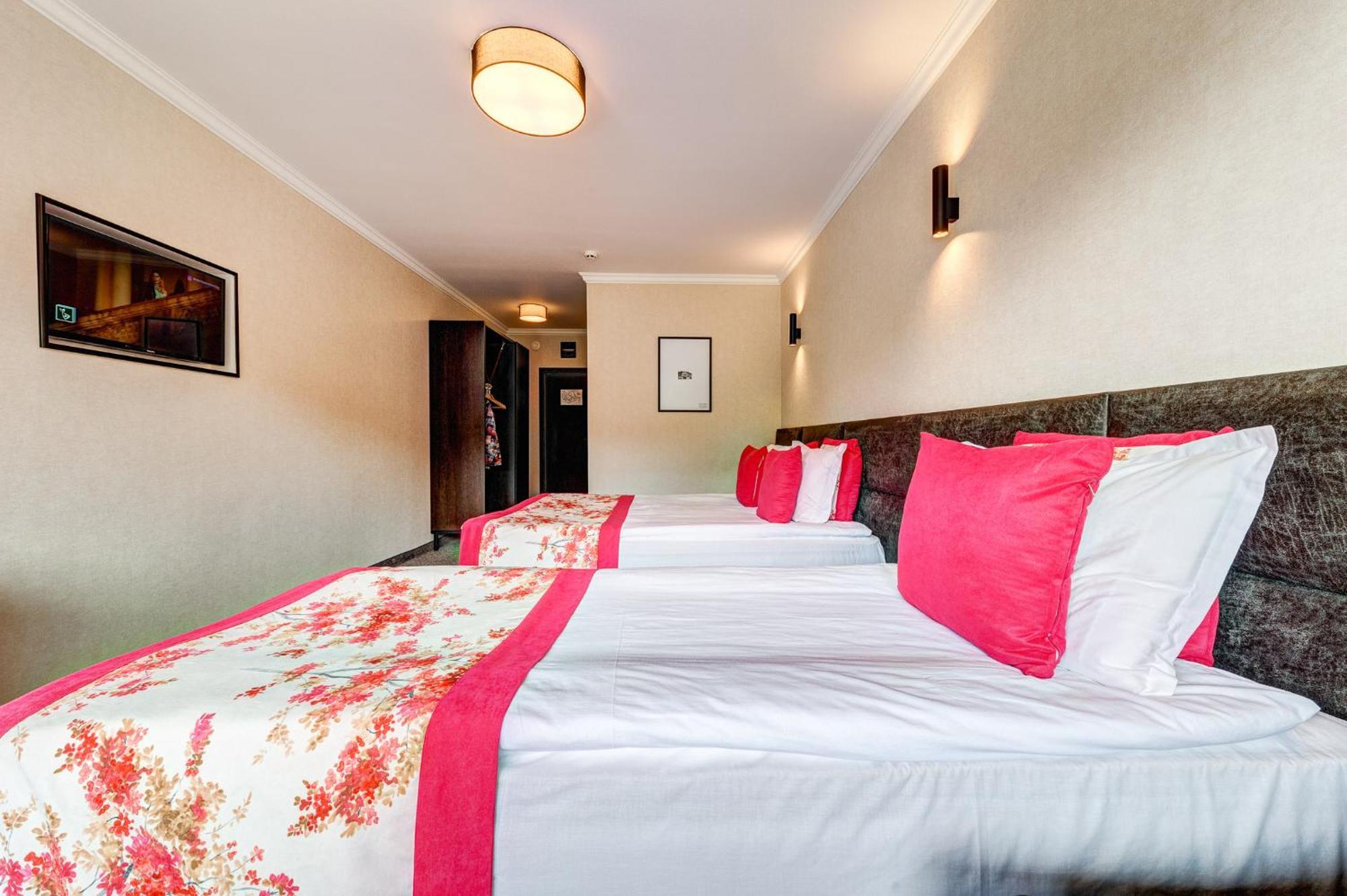 Spa Hotel Kiparis Smolyan Exterior photo
